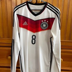 Germany Soccer Jersey: Mesut Özil